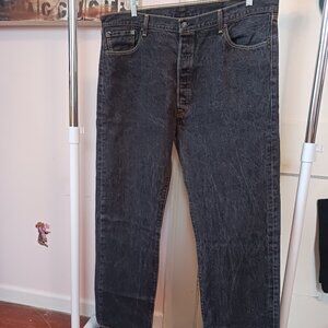 Levi's Men's 501 Jeans Size 44 Button fly dark wash straight leg big&tall